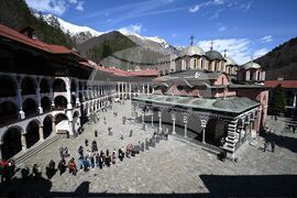 Рилски манастир - Разпети петък - Опело Христово