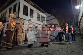 Благоевград - Опело Христово - храм „Въведение Богородично“