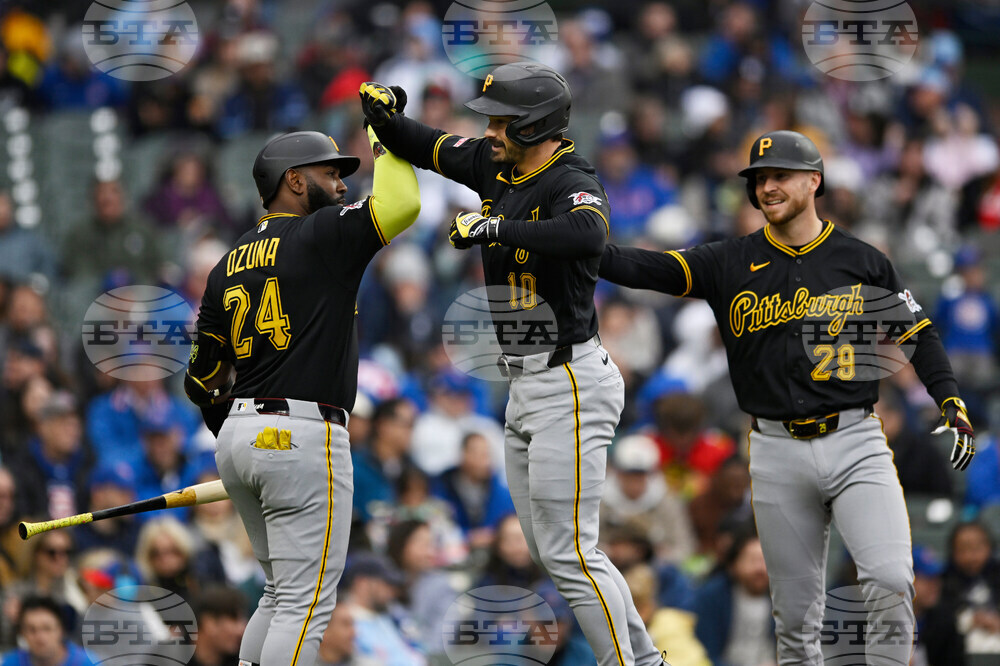 Pirates Cubs Baseball