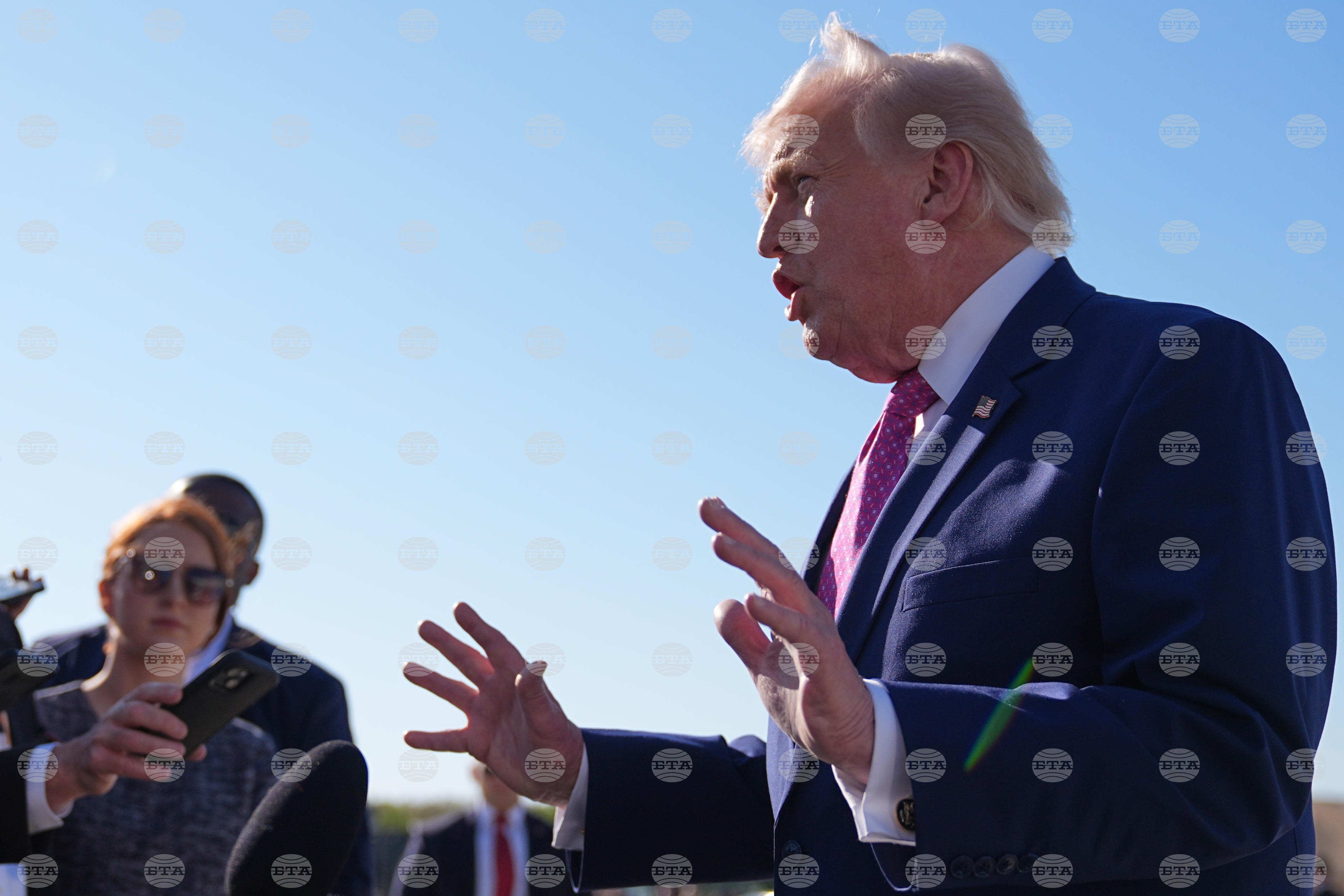 Тръмп заяви, че САЩ ще "отворят Ормузкия проток доста скоро"