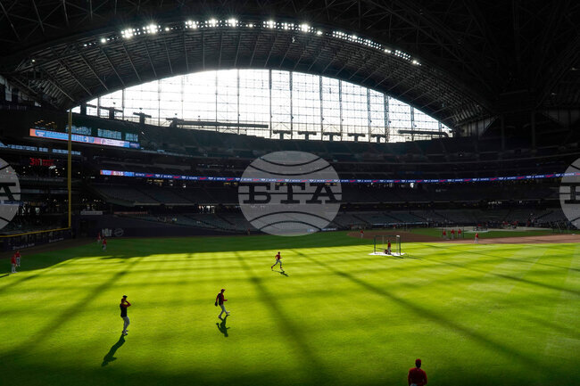 Nationals Brewers Baseball