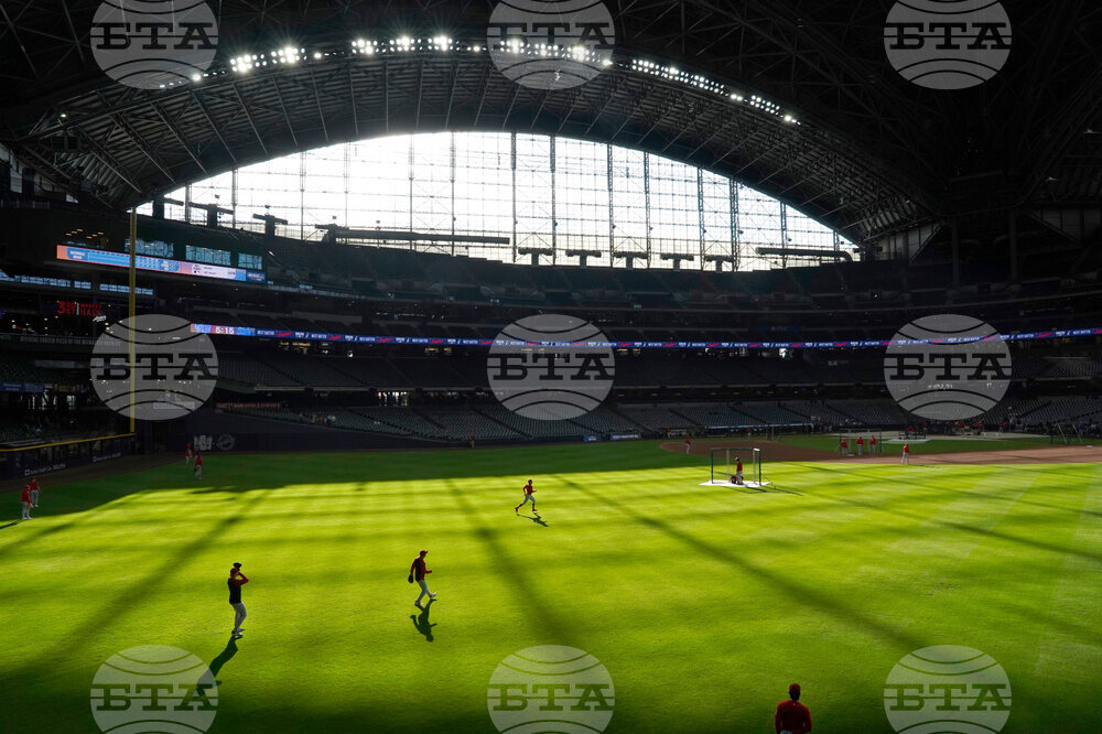 Nationals Brewers Baseball