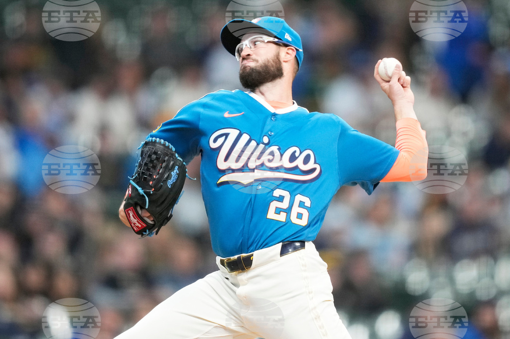 Nationals Brewers Baseball