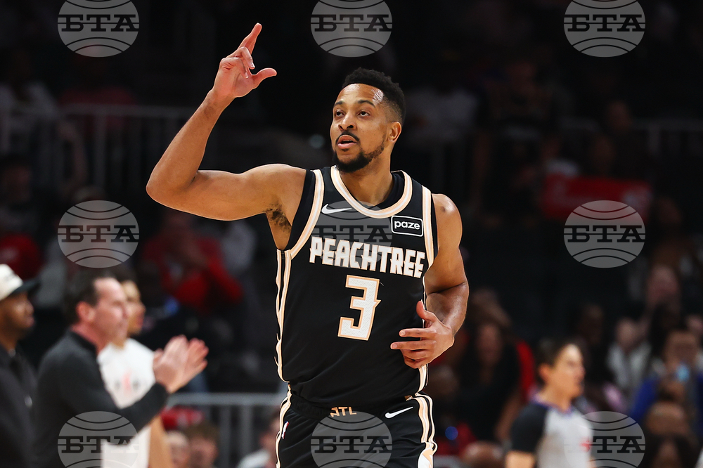 Cavaliers Hawks Basketball