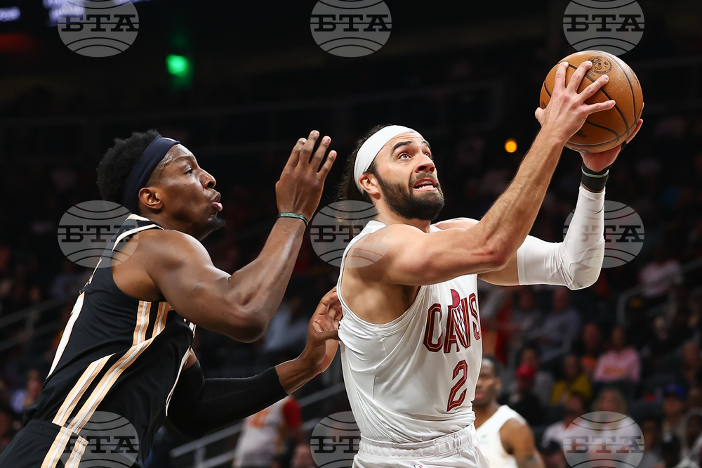 Cavaliers Hawks Basketball