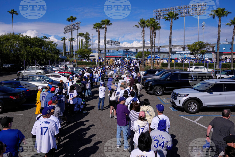 Rangers Dodgers Baseball
