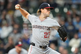 Nationals Brewers Baseball