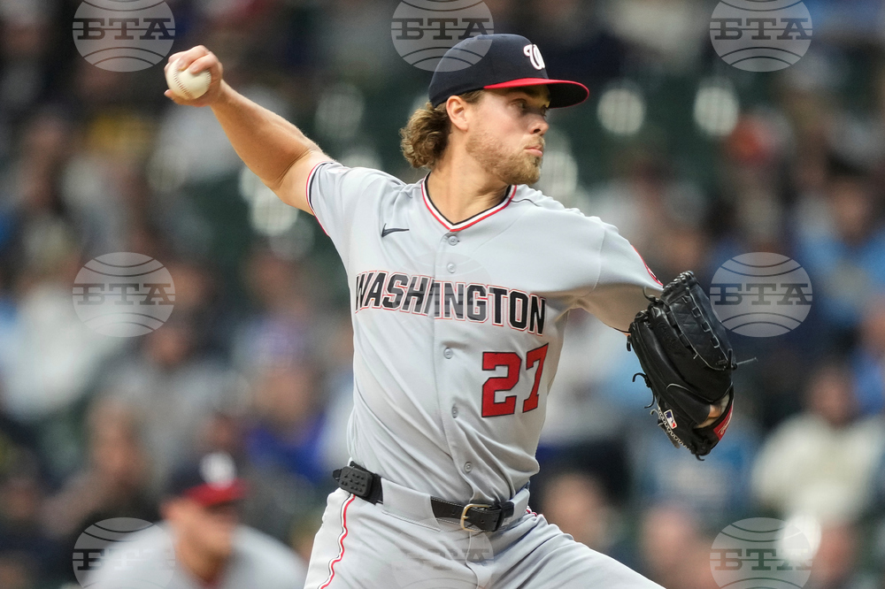 Nationals Brewers Baseball