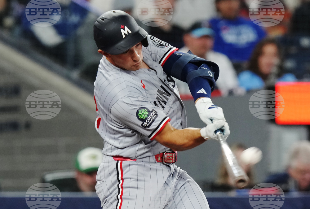 Twins Blue Jays Baseball