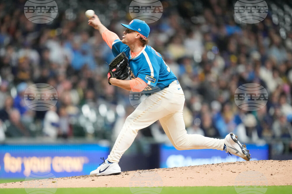 Nationals Brewers Baseball