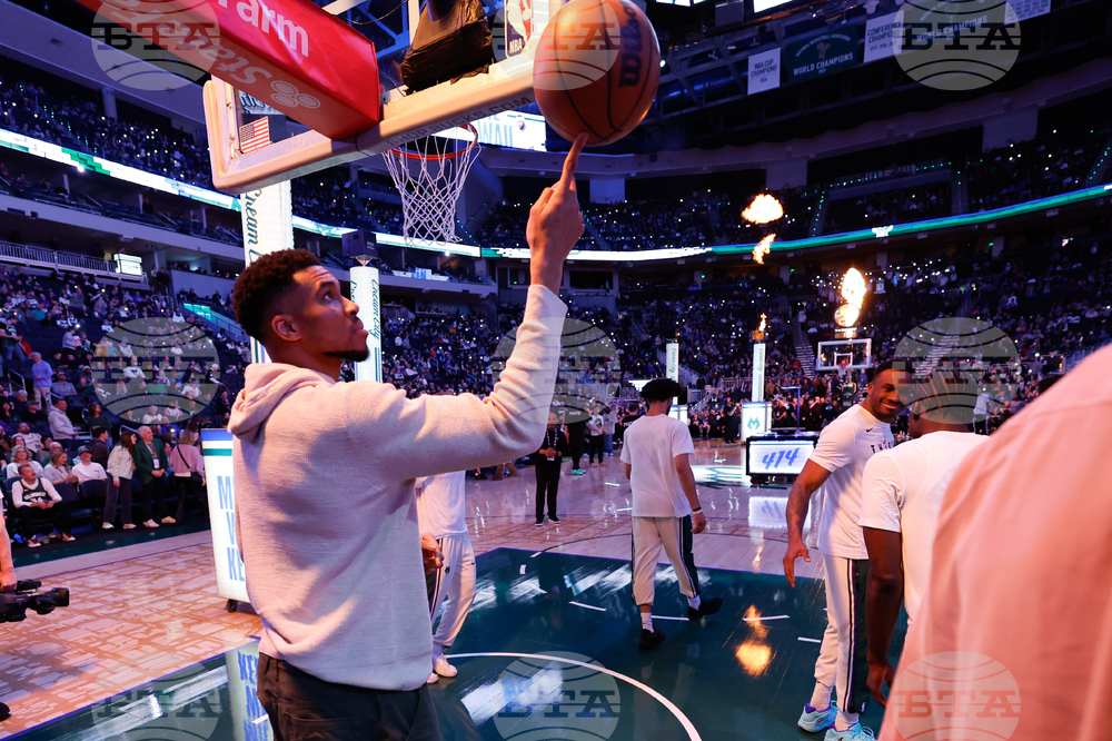 Nets Bucks Basketball