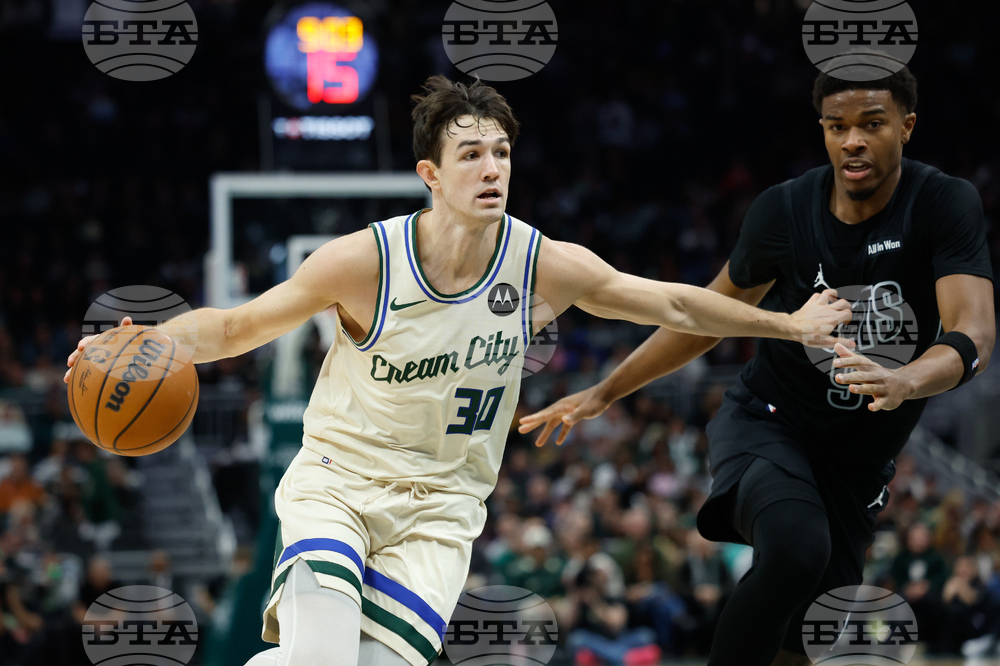 Nets Bucks Basketball