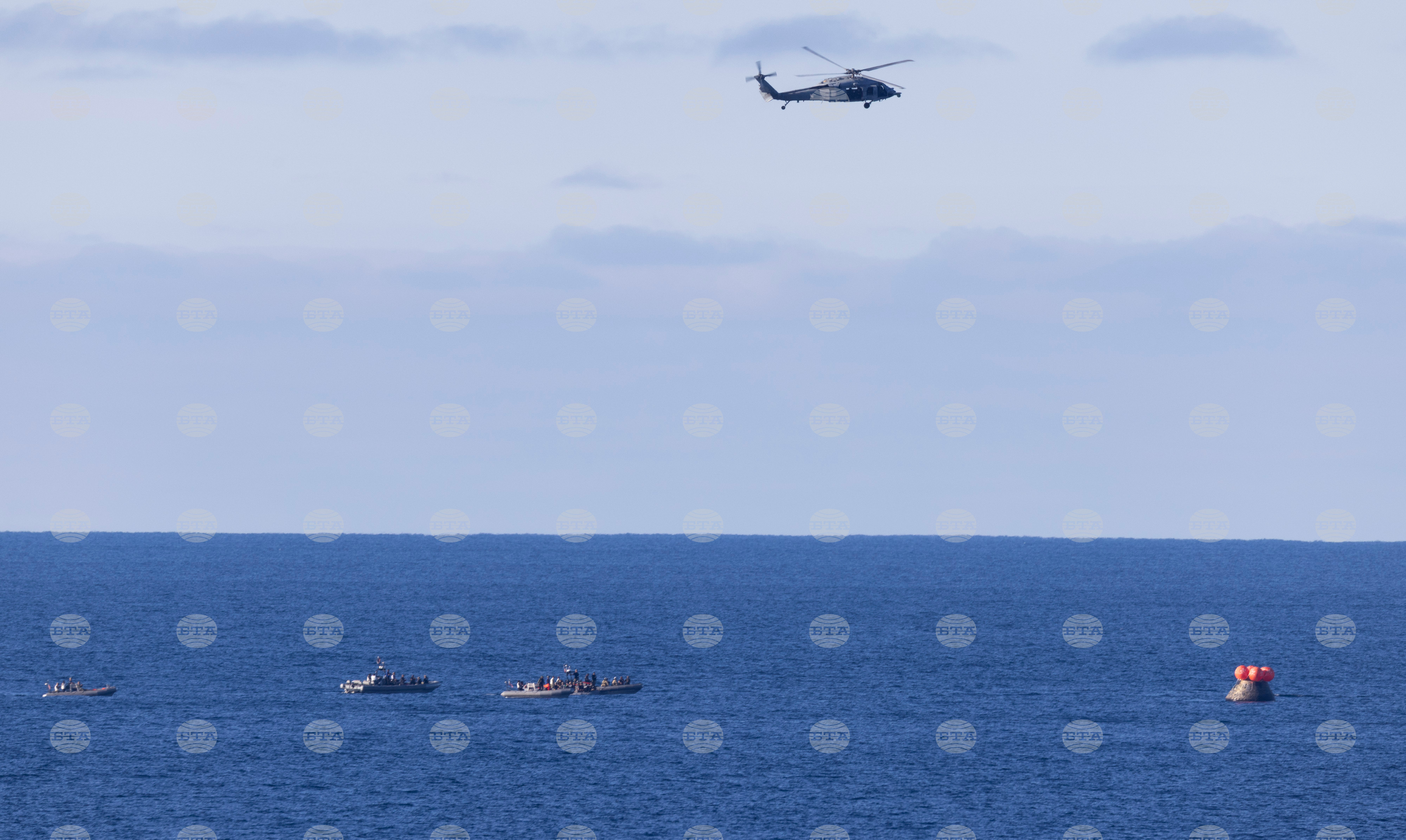 Астронавтите от лунната мисия на НАСА "Артемис 2" се завърнаха обратно на Земята