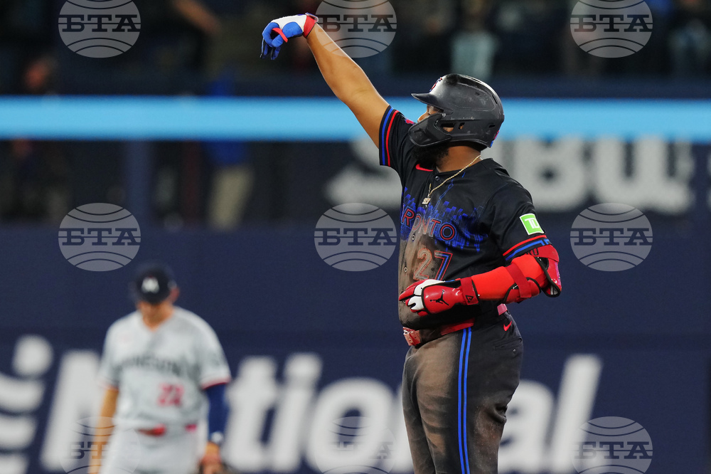 Twins Blue Jays Baseball