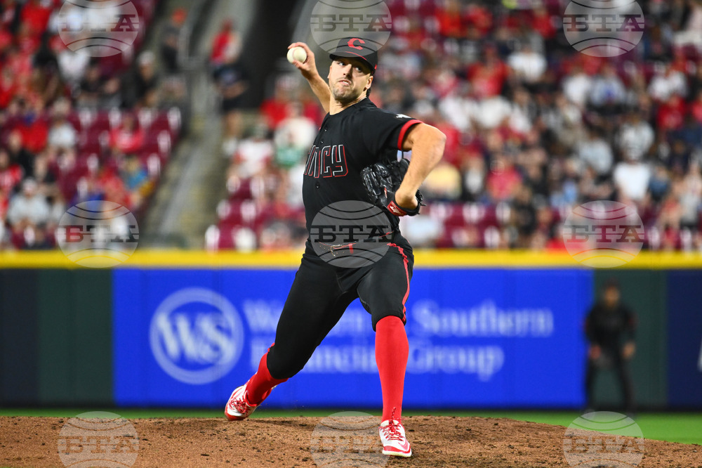 Angels Reds Baseball