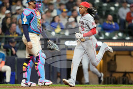 Nationals Brewers Baseball