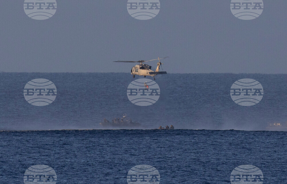 NASA Artemis Moonshot