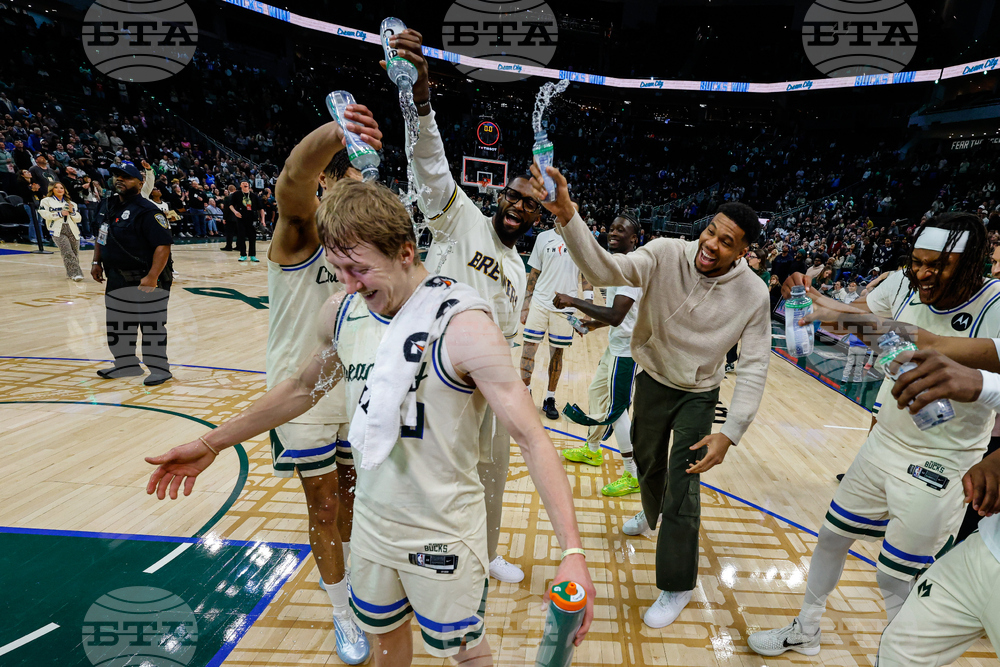 Nets Bucks Basketball