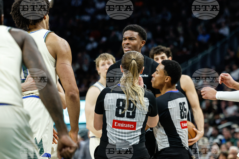 Nets Bucks Basketball