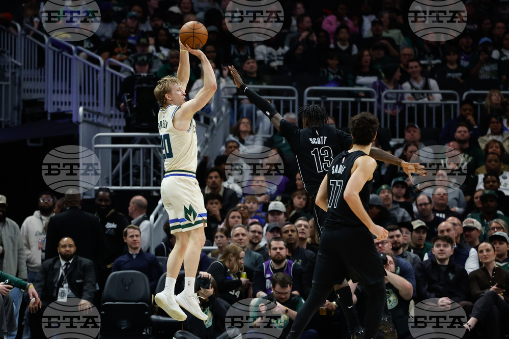 Nets Bucks Basketball