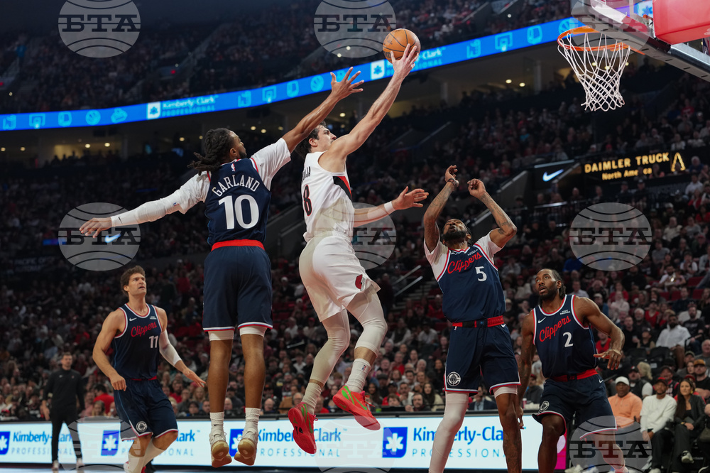 Clippers Blazers Basketball