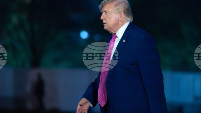 Тръмп заяви, че американските сили разчистват Ормузкия проток