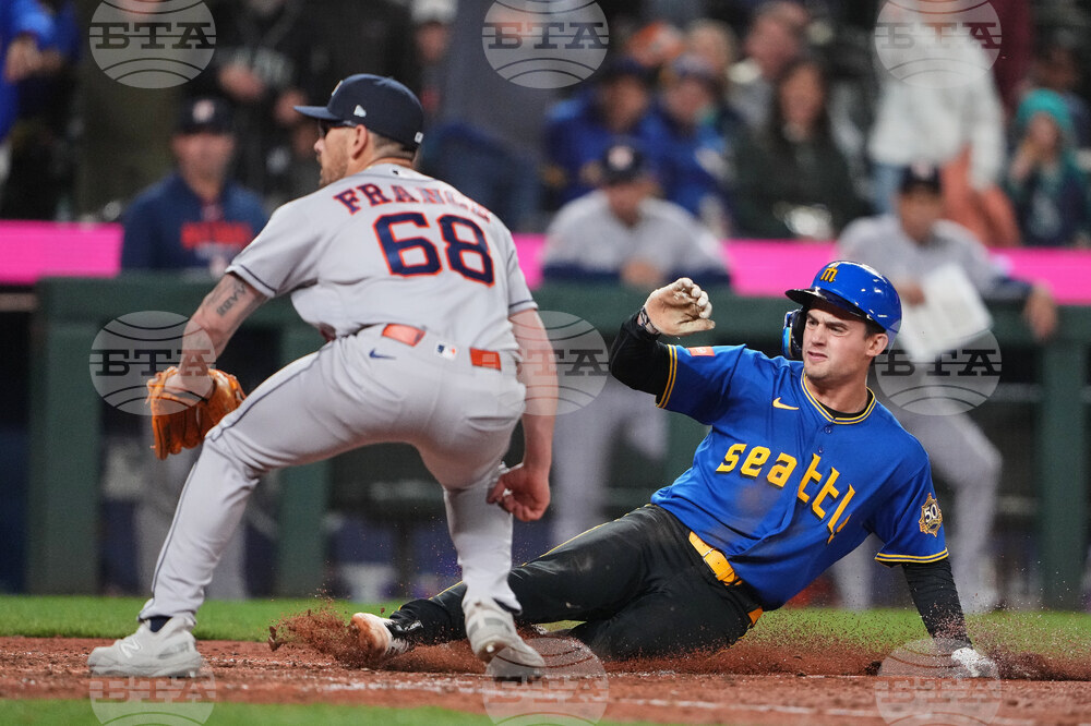 Astros Mariners Baseball