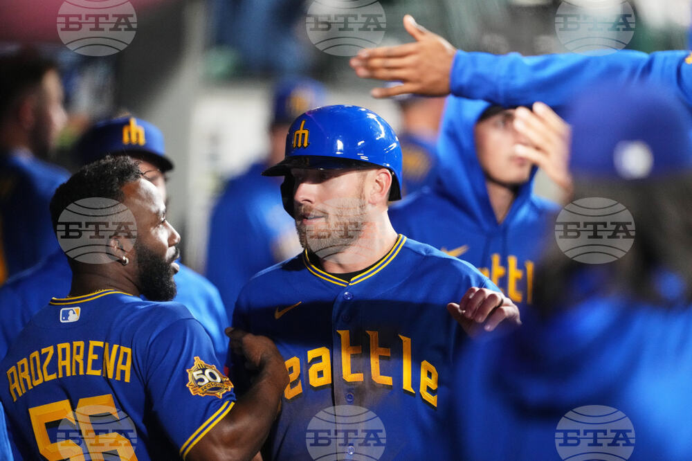 Astros Mariners Baseball