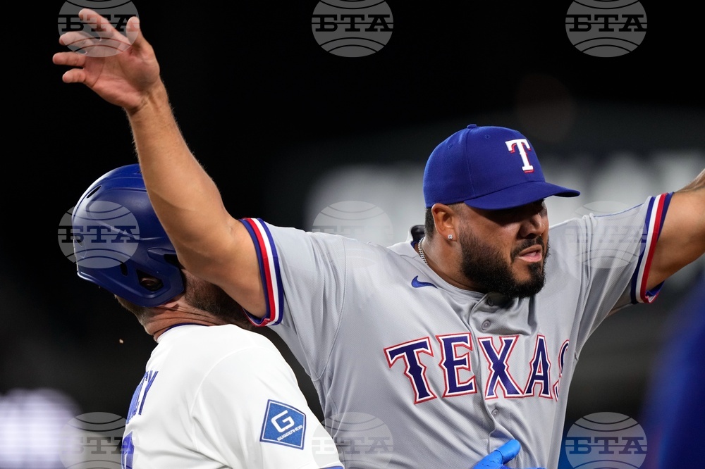 Rangers Dodgers Baseball