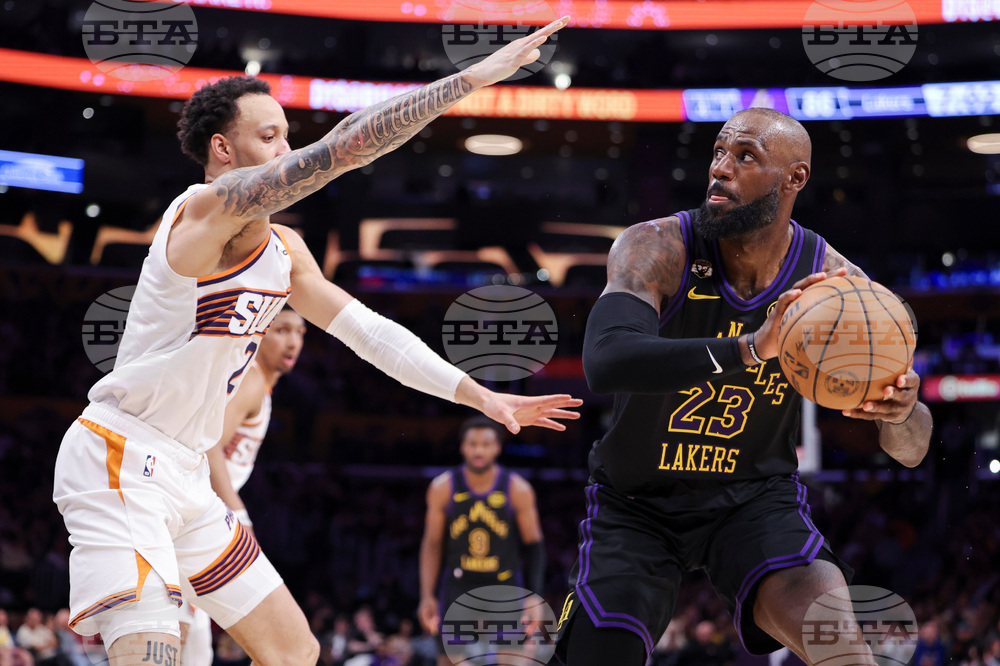 Suns Lakers Basketball