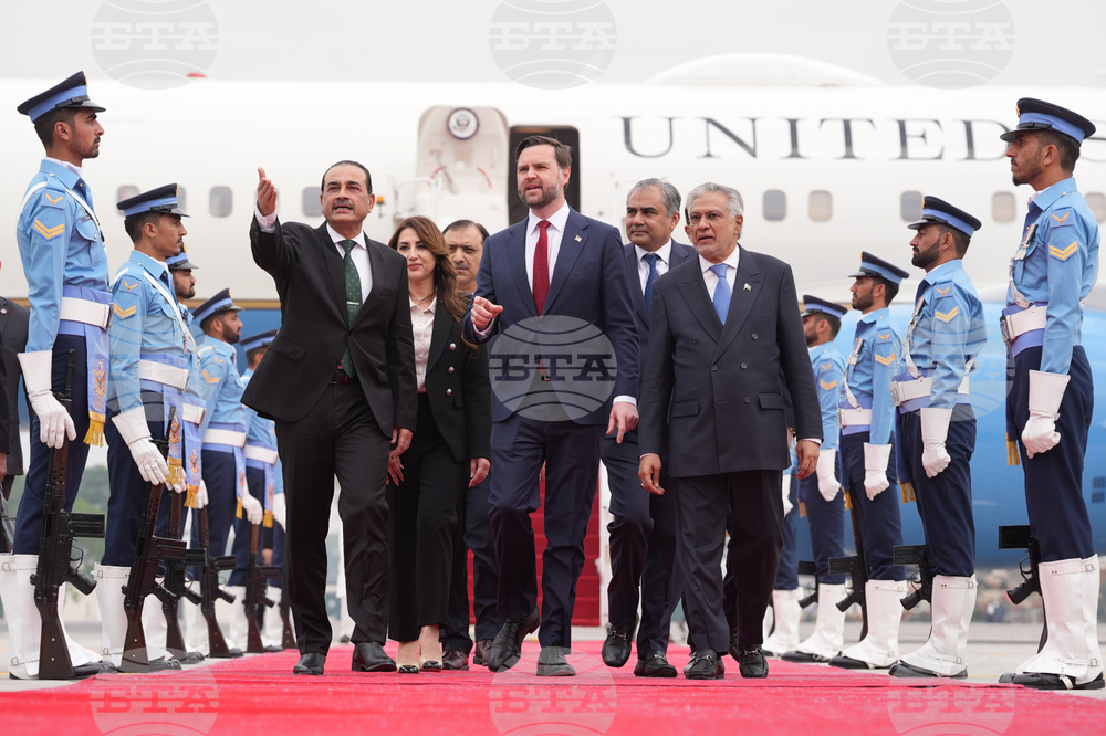 Pakistan Iran US Vance