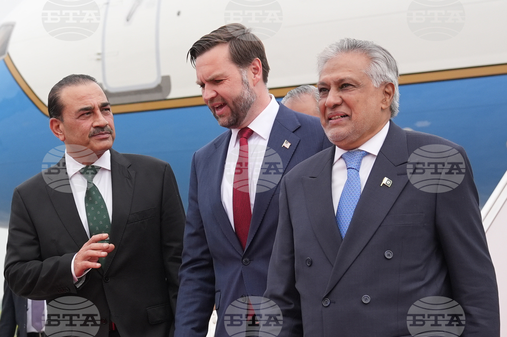 Pakistan Iran US Vance