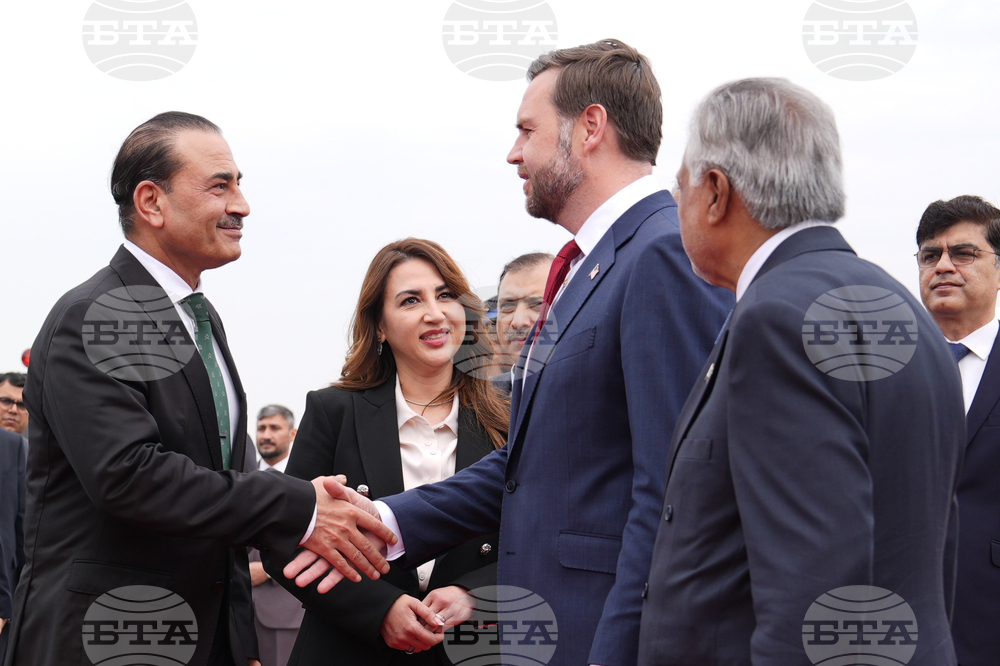 Pakistan Iran US Vance