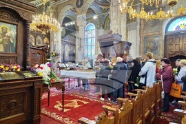 Бургас - Янка Рупкина - поклонение