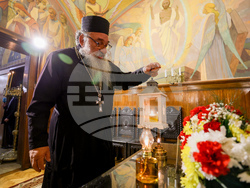 Синодален параклис „Св. цар Борис-Михаил“ - Благодатният огън