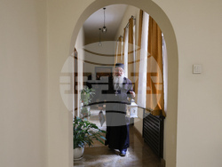 Синодален параклис „Св. цар Борис-Михаил“ - Благодатният огън