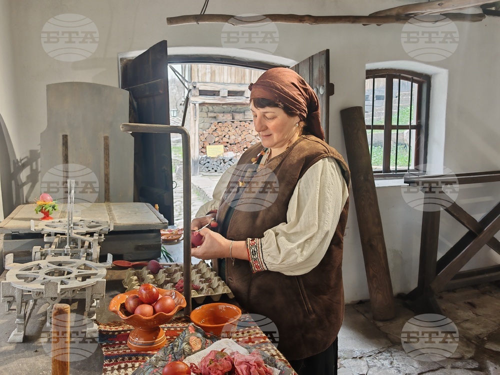 Габрово - яйца - боядисване