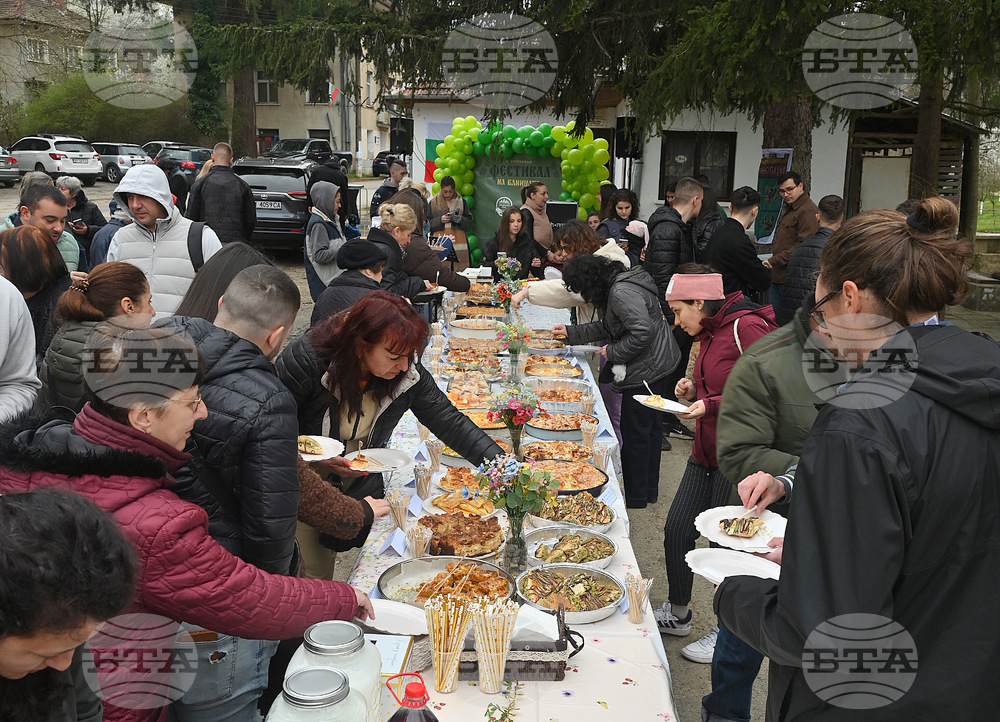 Село Котеновци - баница - фестивал