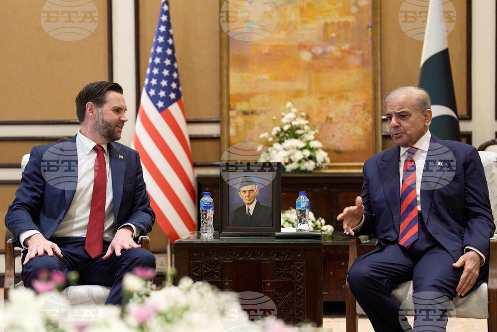 Pakistan US Iran Vance