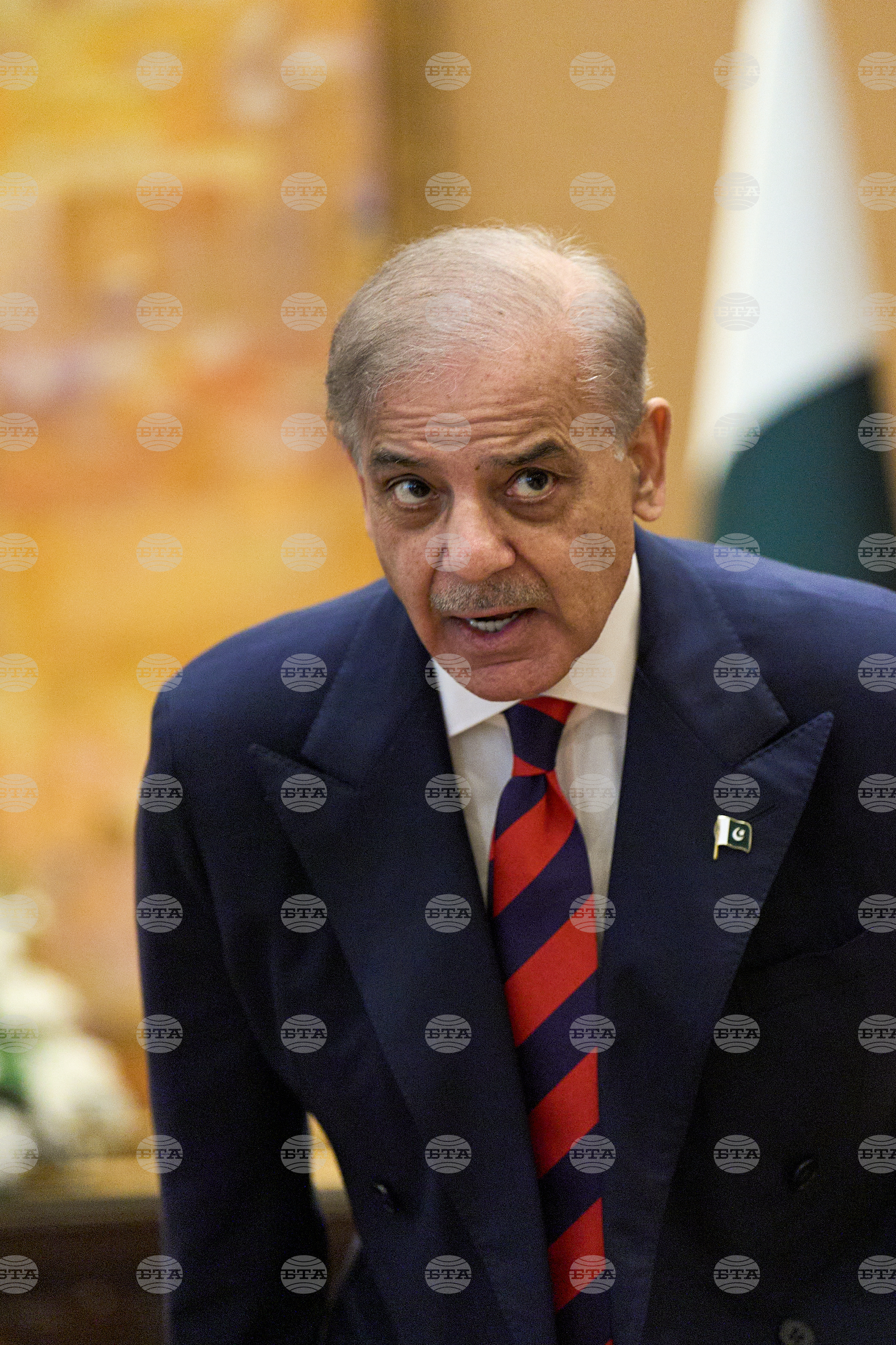 Pakistan US Iran Vance