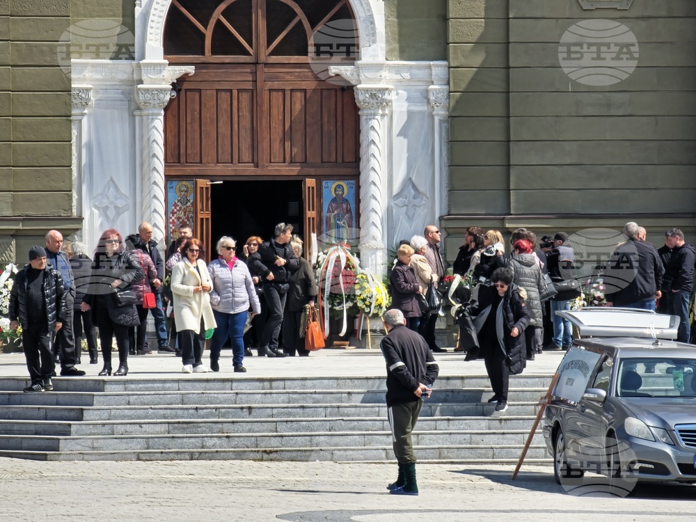 Бургас - Янка Рупкина - опело