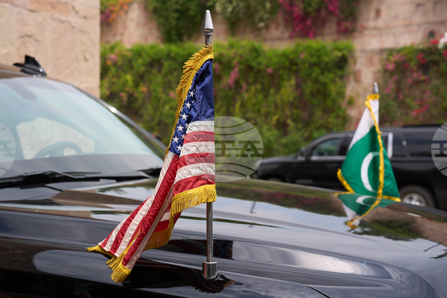 Трети кръг преговори между Иран и САЩ започна в Исламабад, съобщават ирански медии 