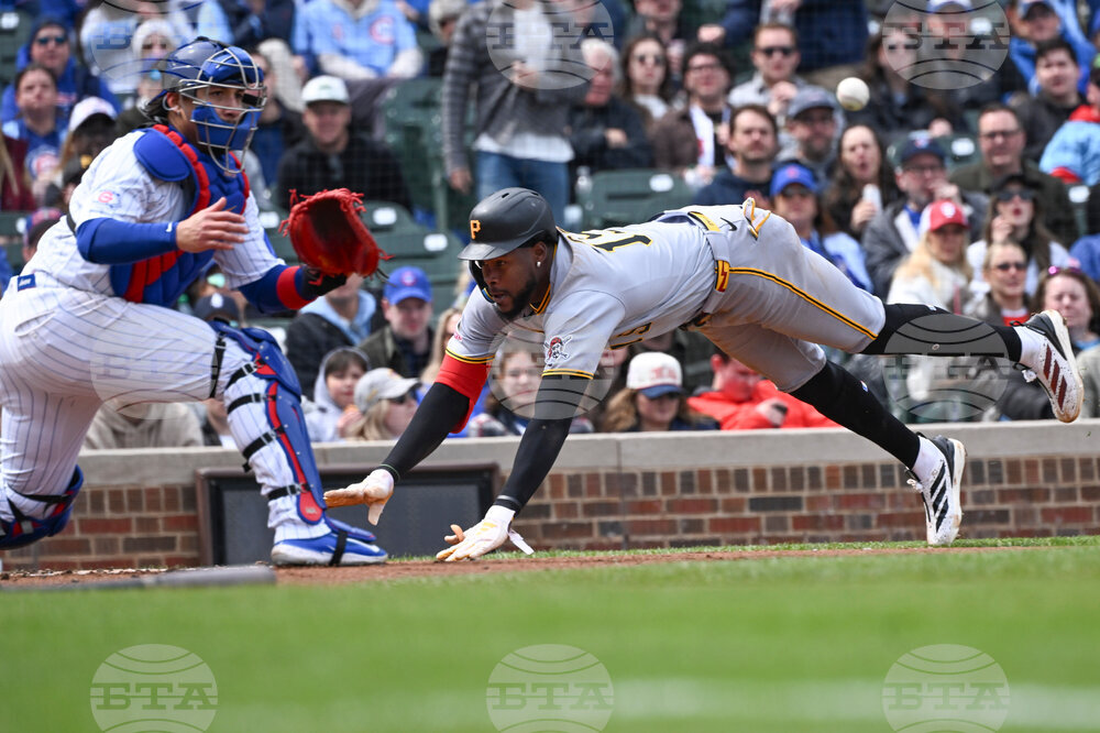 Pirates Cubs Baseball