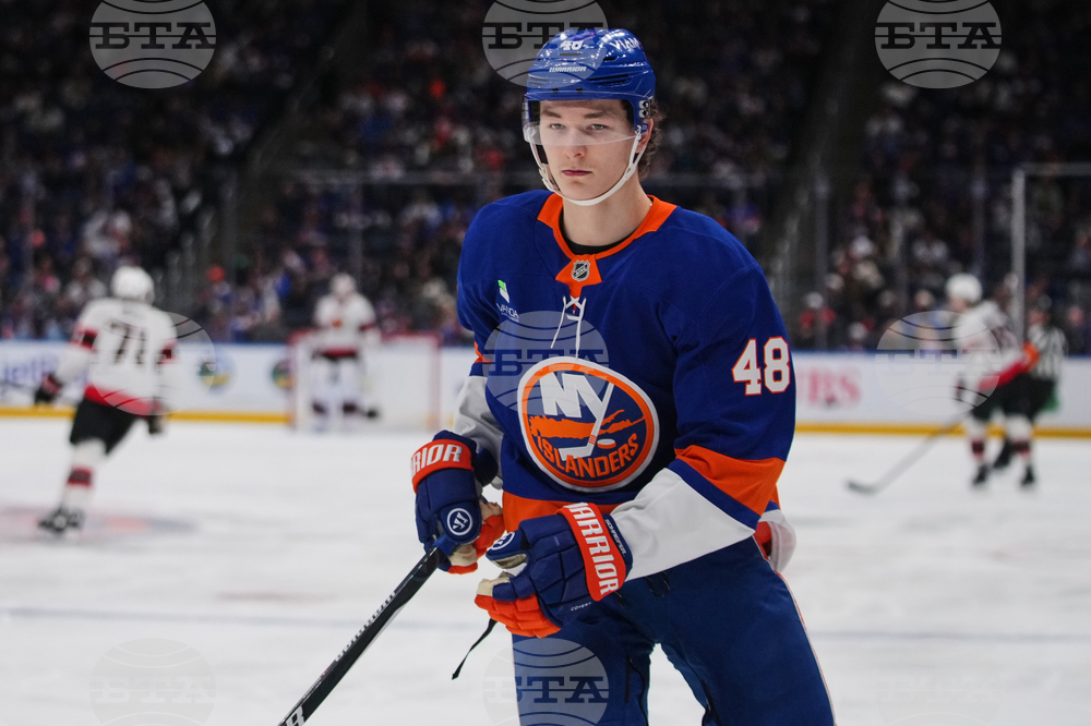 Senators Islanders Hockey