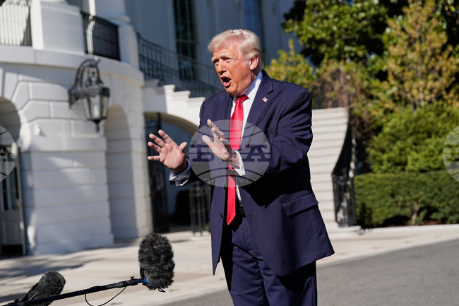 Тръмп предупреди Китай, че ще има „големи проблеми“, ако достави оръжия на Иран 