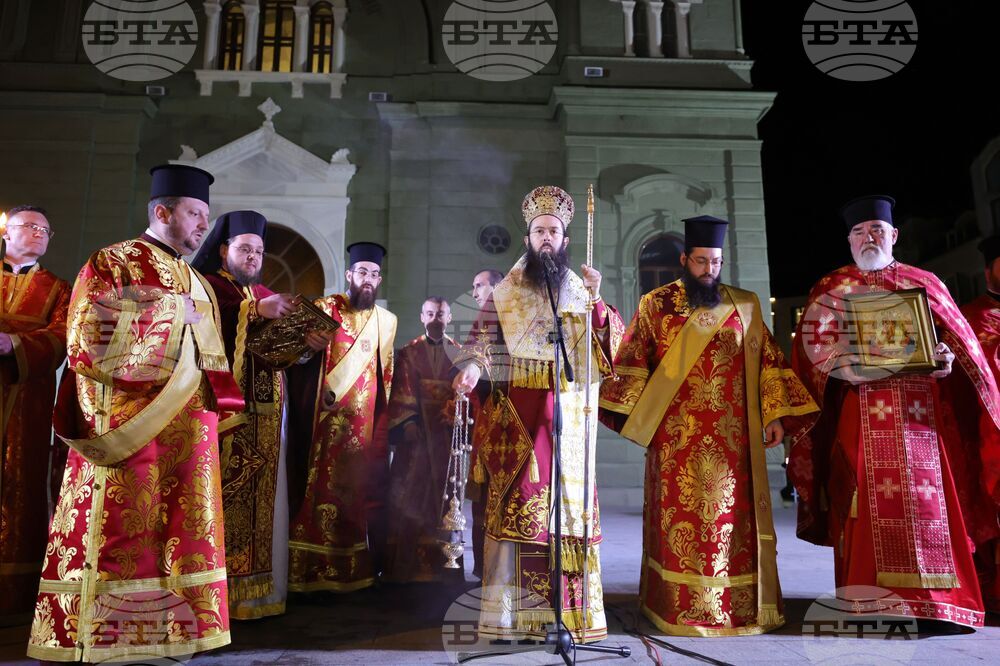 Бургас - Пасхална служба - Възкресение Христово