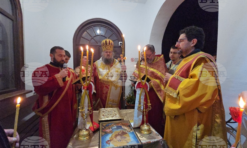 Враца - Пасхална света литургия