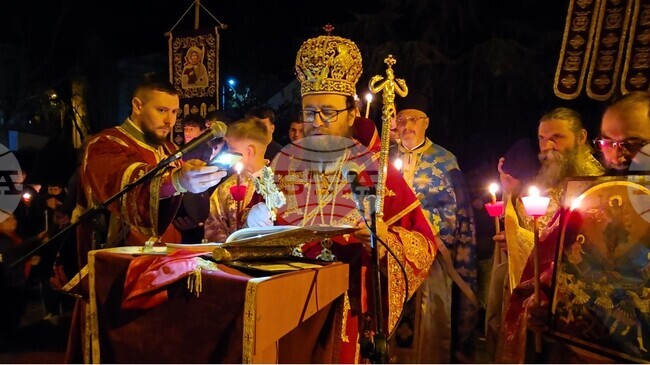 Единствената истинска радост е тази на Възкресението, каза в пасхалното си послание Видинският митрополит Пахомий