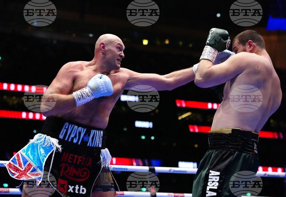 Britain Fury Makhmudov Boxing