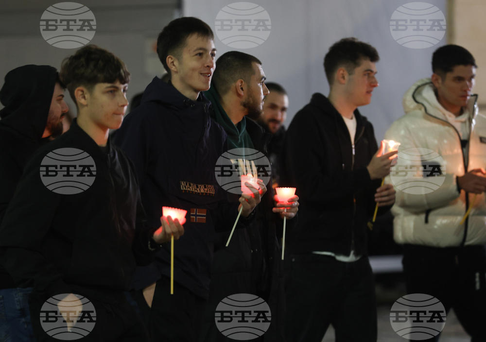 Патриарх Даниил - Възкресение Христово - Пасха - литургия